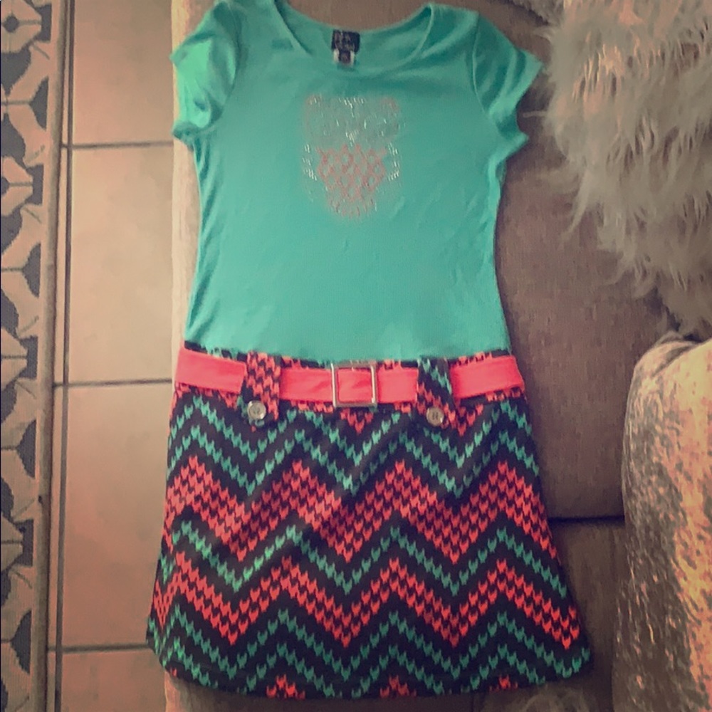 This owl themed dress this a size XL , brand new